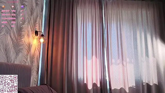 Онлайн чат XXX ElvinaRose