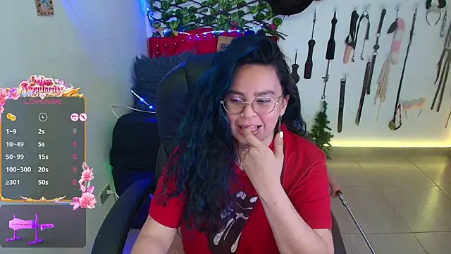 elektra_32's Live XXX Chat