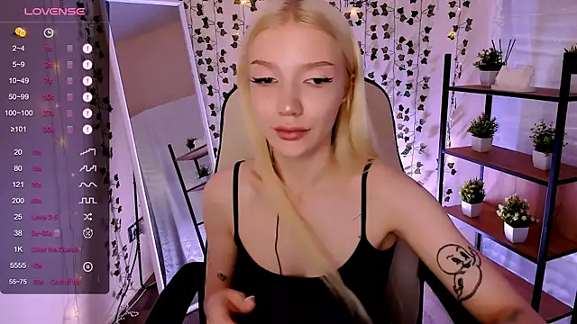 Chatroom XXX en direct de AnyaTaylor_