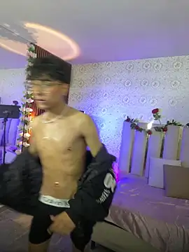 osamu_tay Adlı Modelin Web Kamerası Şovu