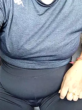 QueenHaryanaa's Webcam Show