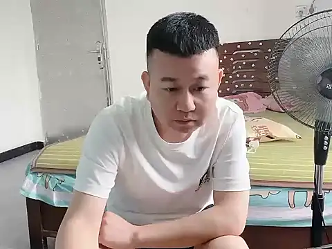 zzj_4718 Show Webcam