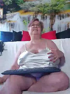 QueenPammy1's Live XXX Chat
