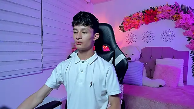 Patrick_Howland_ Show Webcam