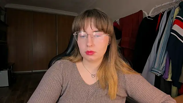 just_fucked777 élő XXX-chatje