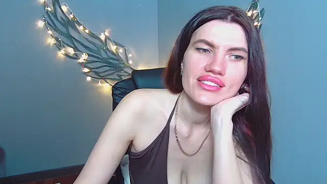 MilaLoona – Naživo XXX chat