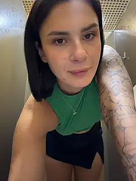 MiraReach Live XXX-chat
