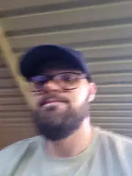 BeardedCubZA: απευθείας συνομιλία ΧΧΧ