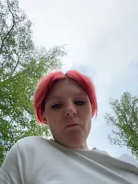 NinaParri live XXX chat