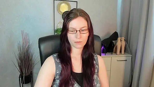 emmaxDelight élő XXX-chatje