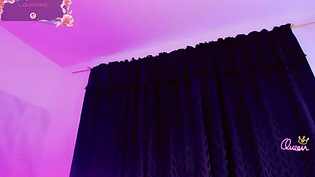 miia_leal's Webcam Show