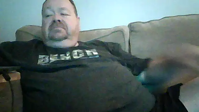 Chat XXX ao vivo de hitman_35