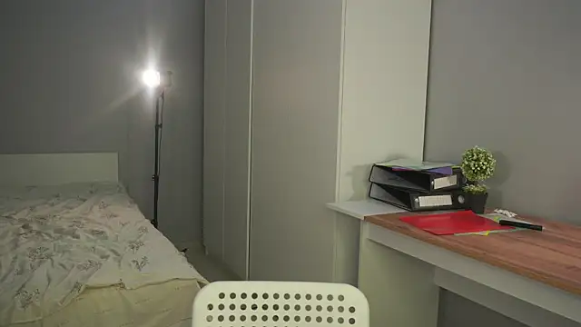 Leyla_crsh Chat XXX in diretta