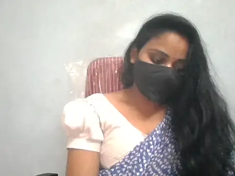 Rathi-priyaa's Webcam Show
