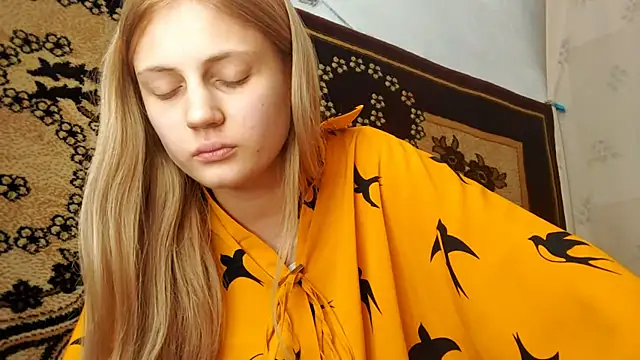 Chat +18 de LunaLaday ao vivo