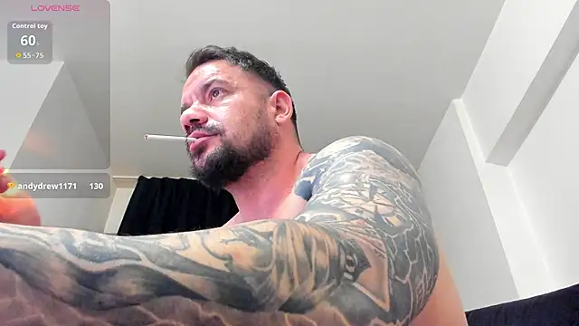 musclemonster31 Show Webcam