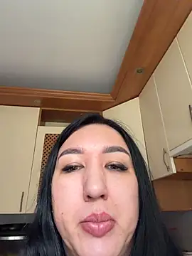 Naughtbaby_2025 라이브 XXX 채팅