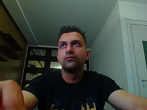 Chatroom XXX en direct de BryceReign
