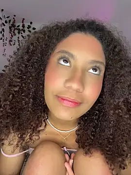 Chat XXX Live Daphnne_Curly