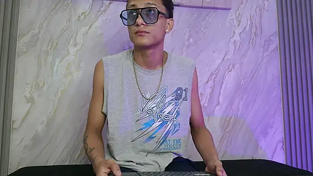 Chat XXX ao vivo de KING_BOYS2026