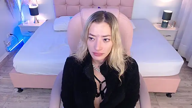 zoe_jones13 Chat XXX in diretta