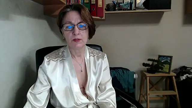katemodel Chat XXX in diretta