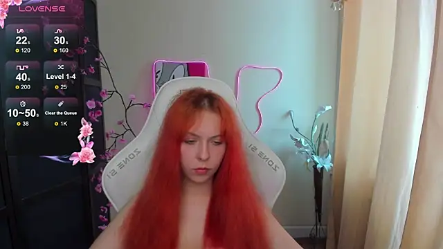 InfernoKitten Chat XXX in diretta