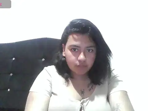 Alaia_moretti Webcam Show