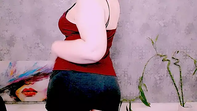 Chat +18 de Djullia ao vivo