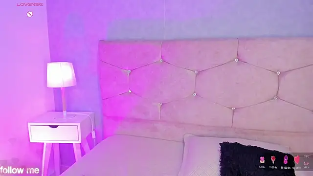 Cameliaa_Smiith Adlı Modelin Canlı XXX Sohbeti