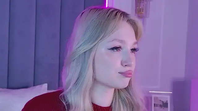 Shy_Barbie élő XXX-chatje