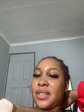 Creamy_bitchxxx 라이브 XXX 채팅