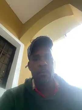 rafa037 Show in webcam