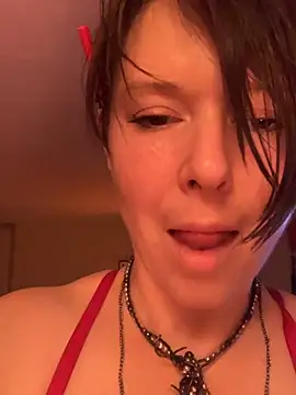 Chat XXX en directo de CUMFOREVERY1nTitTiES2