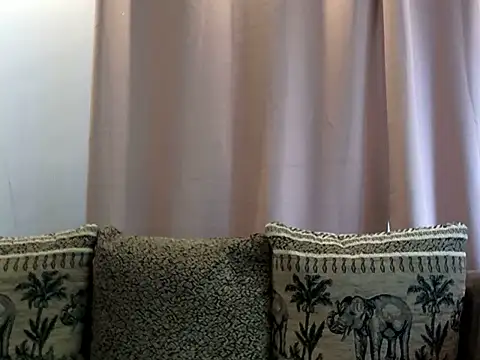Nataly_RosyのライブXXXチャット