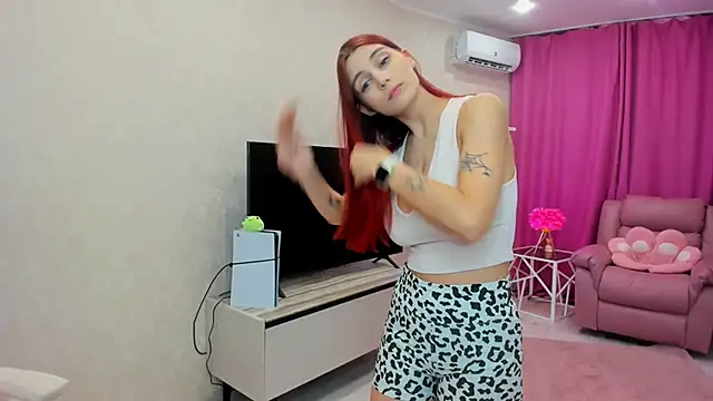RedLipse live XXX chat