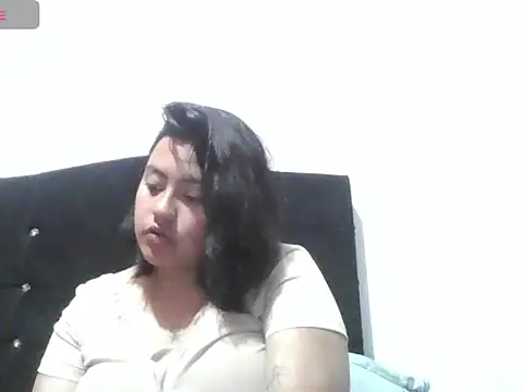 Alaia_moretti 网络视讯表演
