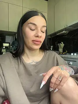 Queen_of_painn Live XXX chat