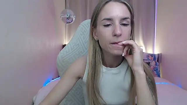 Webkamerová show DeboraHorny