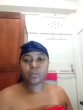 AcetousAbb Adlı Modelin Canlı XXX Sohbeti