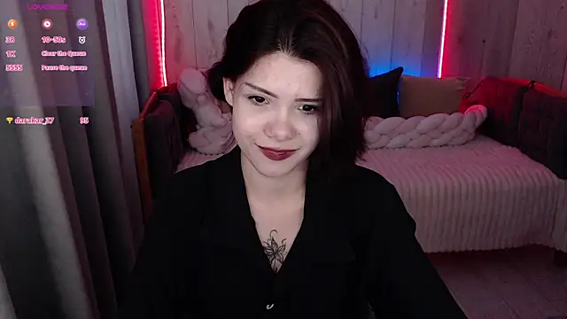 llittle-peachh Chat XXX live