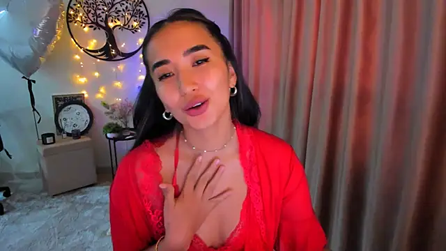 worldofkim Chat XXX in diretta