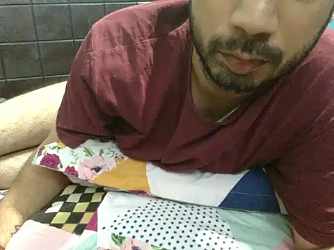 Precumboner Live XXX Chat