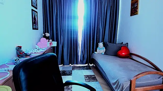 Chat +18 de MiniLysii ao vivo