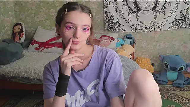 Cutie_AdeliaのライブXXXチャット