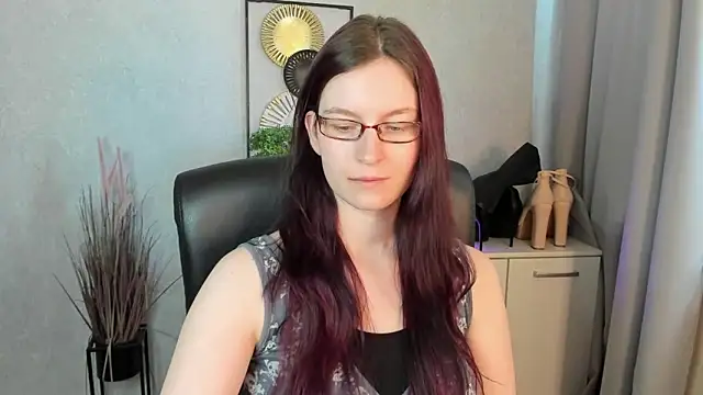 Chat XXX en directo de emmaxDelight