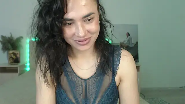 RoxannePure élő XXX-chatje