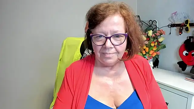 Adelewildx's Live XXX Chat