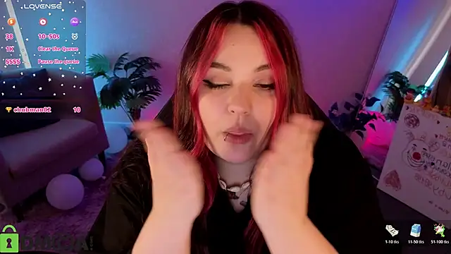 Mia_R0ss Show in webcam