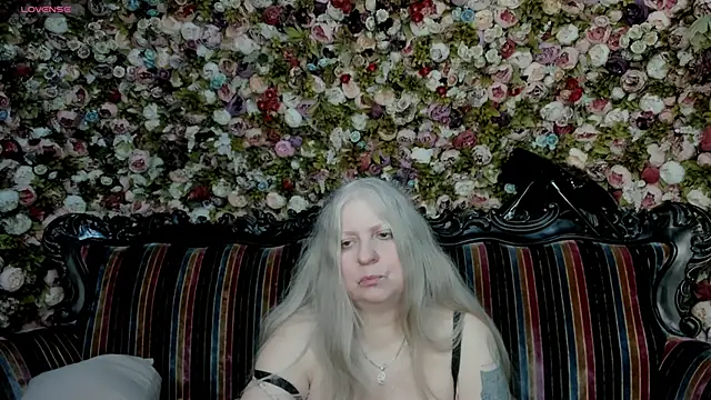 XXX chat uživo modela mariabelladonna